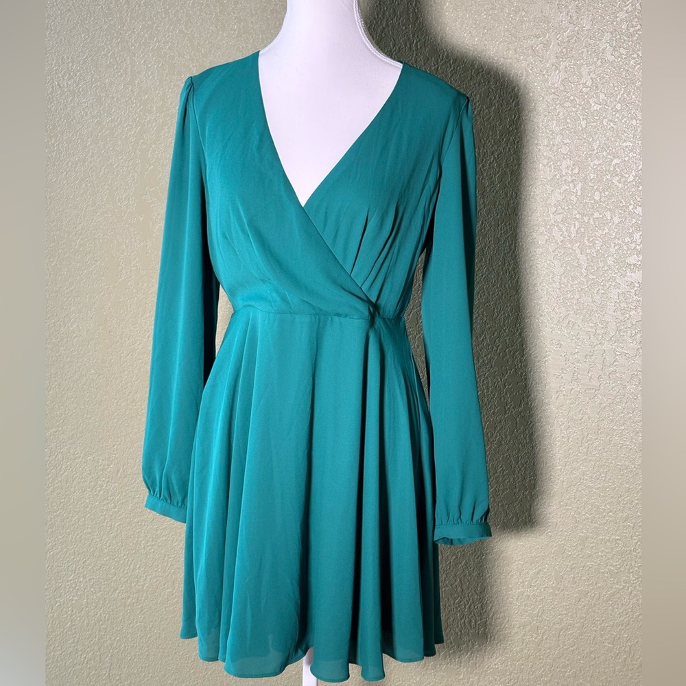 Beautiful Green Express Dress Sz S